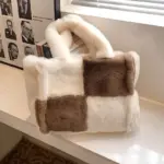 Large capacity splicing faux fur shoulder bag - Image 15