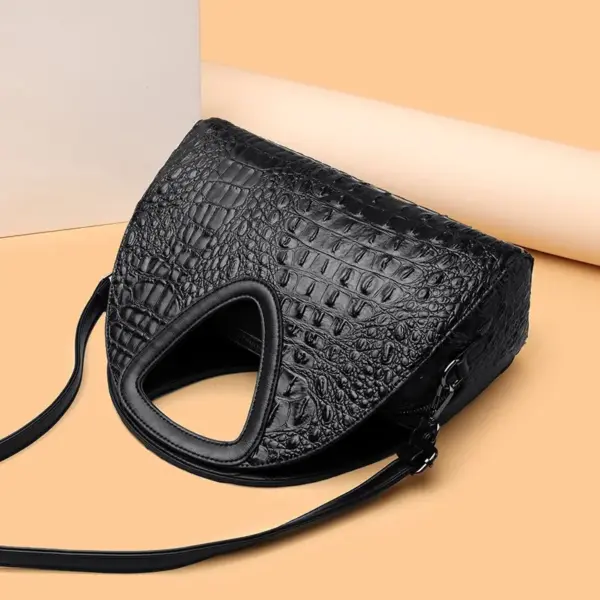 Luxury Circular Crocodile Pattern Shopping Tote - Image 12
