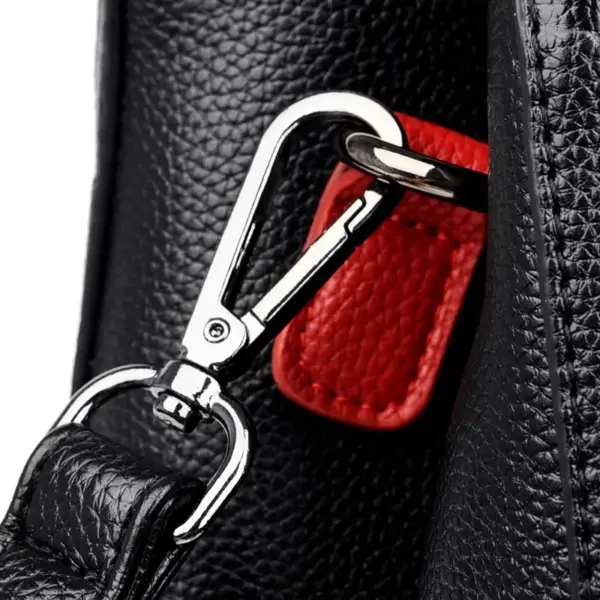 Letter indentation pattern chic tote bag - Image 11