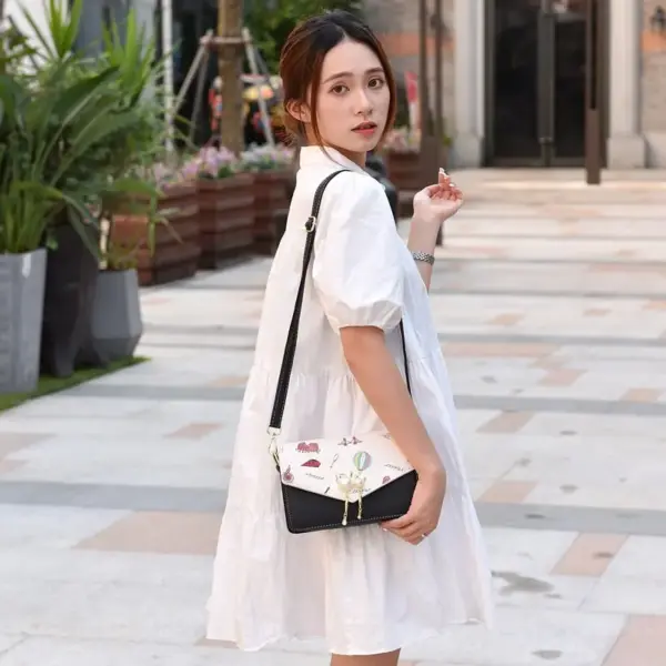 Modern stylish color printing sling bag - Image 14