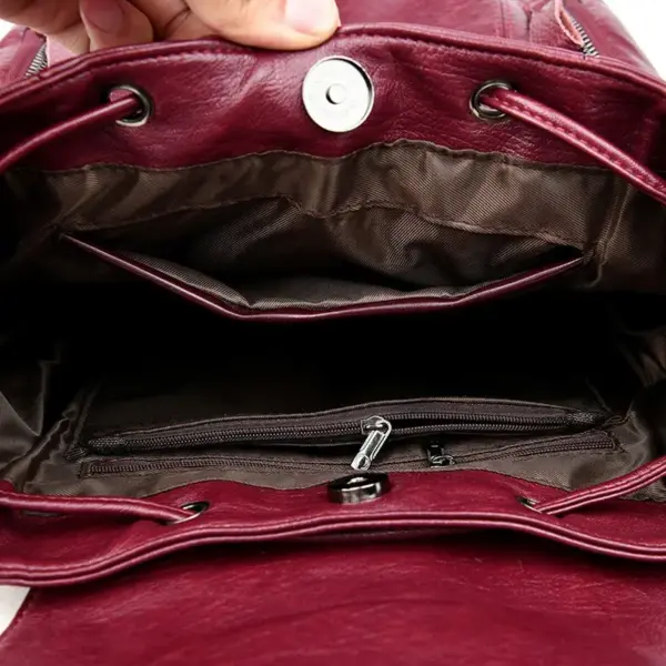 Stylish high quality leather backpack - Image 17