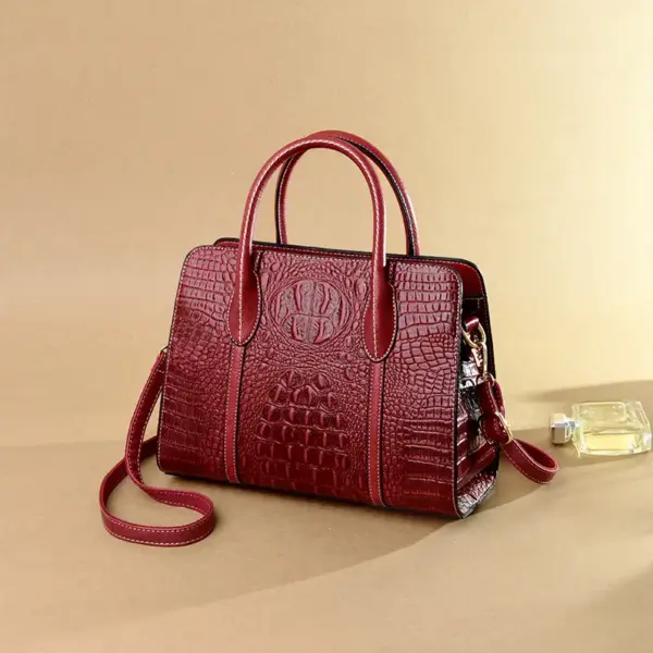 Crocodile embossed vintage women tote bag - Image 21