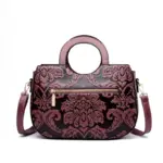 Flower embossed ring handle vintage handbag - Image 3