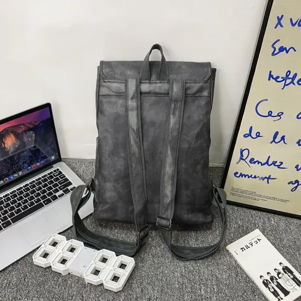 Large capacity multi pocket leather backpack - Image 12