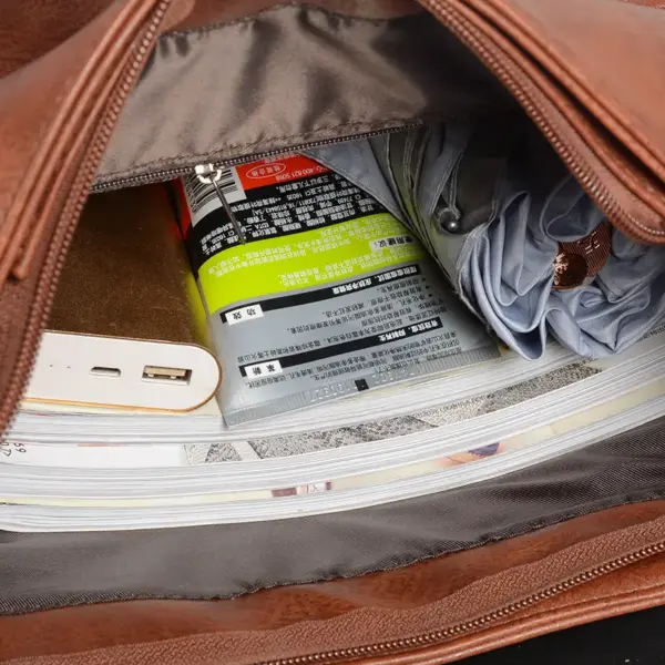 Large capacity oil wax leather backpack - Image 18