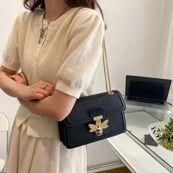 Little bee lock decor luxury chain bag - Image 11