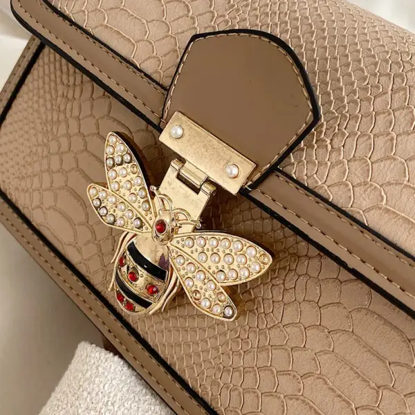 Little bee lock decor luxury chain bag - Image 18