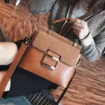 Matte flap high quality vintage designer bag - Image 3