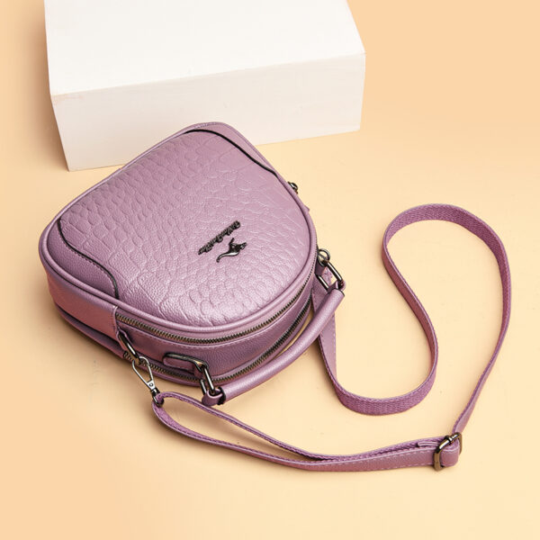 Round pattern croc curve designer bag - Image 11