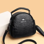 Round pattern croc curve designer bag - Image 12