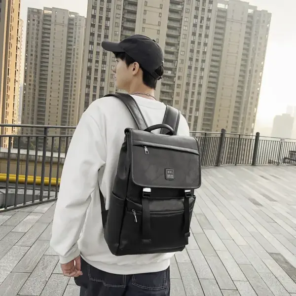 Vintage flap pattern large capacity backpack - Image 7