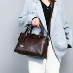 Vintage high quality commuter tote bag - Image 11