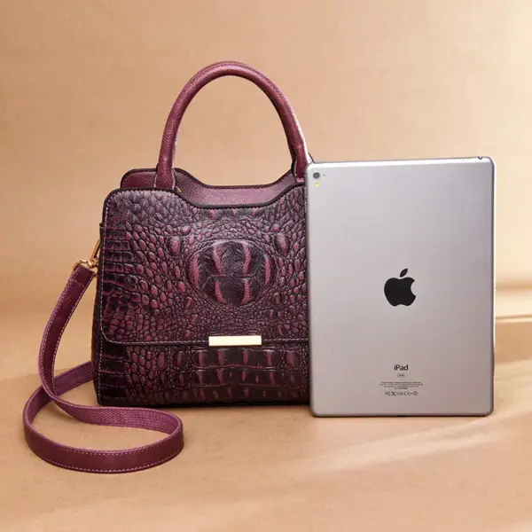 Vintage luxury crocodile tote bag - Image 12