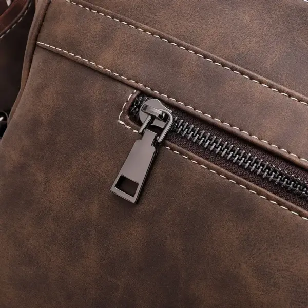 Vintage zipper closure mens messenger bag - Image 12