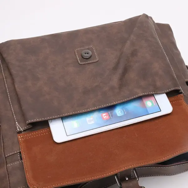 Vintage zipper closure mens messenger bag - Image 14