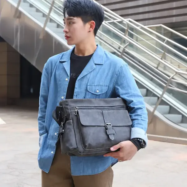 Vintage zipper closure mens messenger bag - Image 6