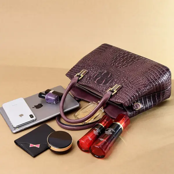 Luxury vintage crocodile pattern tote bag - Image 17