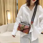 Metal lion head lock designer handbag - Image 8