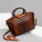 Round handle vintage croc tote bag - Image 12