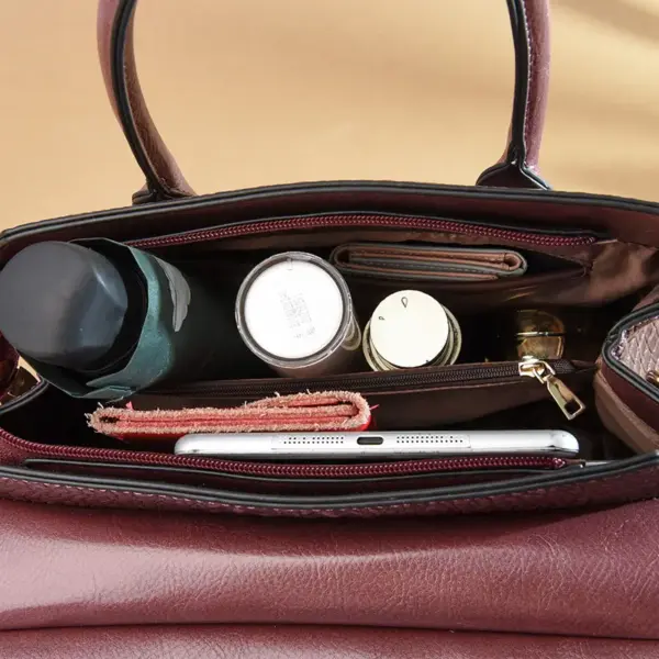 Vintage crocodile luxury designer tote - Image 14