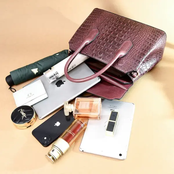 Vintage crocodile luxury designer tote - Image 15