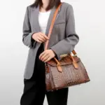 Vintage crocodile luxury designer tote - Image 18