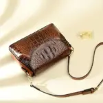 Vintage luxury crocodile pattern shoulder bag - Image 7