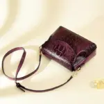 Vintage luxury crocodile pattern shoulder bag - Image 10