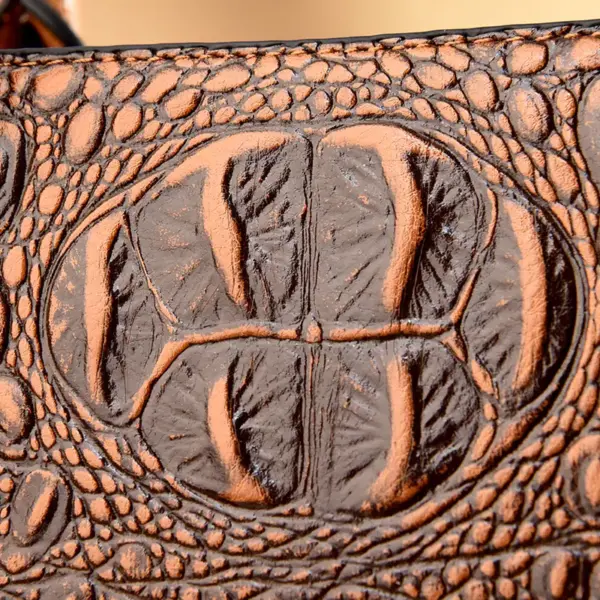 Vintage stylish crocodile tote bag - Image 11