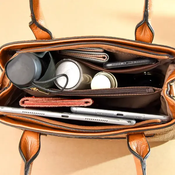 Vintage stylish crocodile tote bag - Image 14