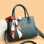Croc embossed soft leather tote bag - Image 15