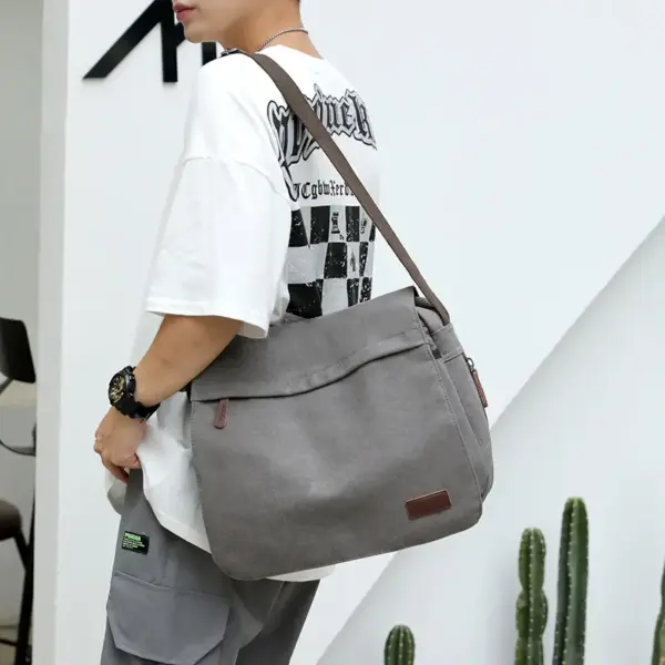 Premium canvas men`s messenger bag - Image 4