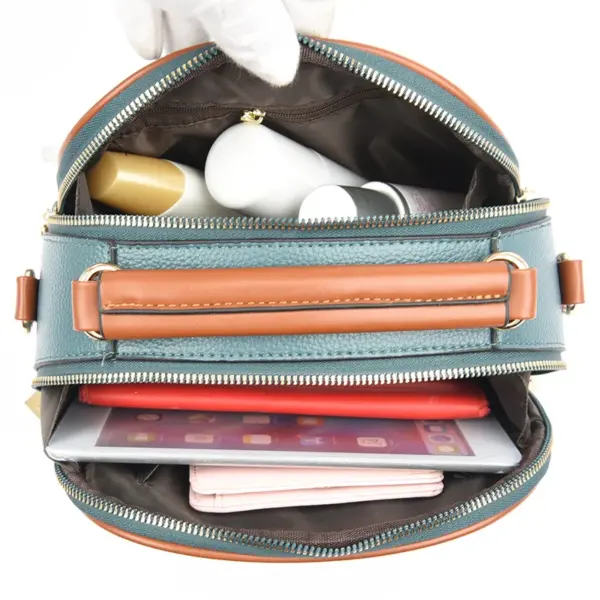 Square luxury designer bag - Image 18