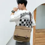 Vintage premium canvas messenger bag - Image 3