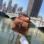 Vintage classic exquisite leather backpack - Image 10