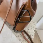 Vintage classic exquisite leather backpack - Image 19