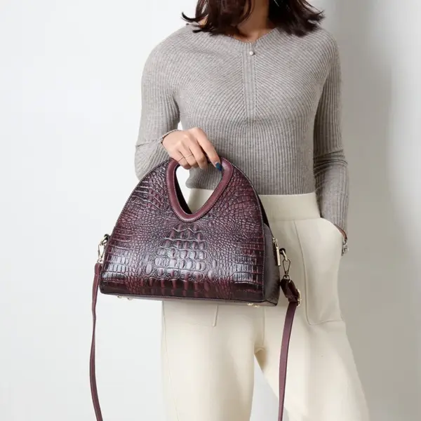 Crocodile pattern luxury round designer tote - Image 19