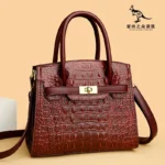 Crocodile vintage women shopping tote - Image 11
