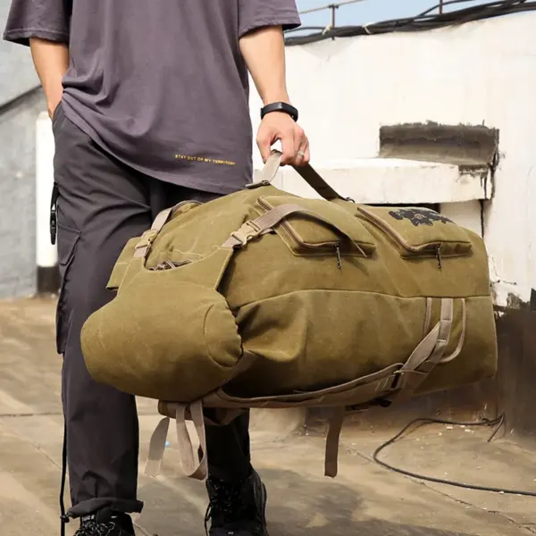 Super large capacity outdoor mountaineering backpack - Image 16