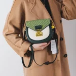 Premium splicing exquisite saddle bag - Image 2