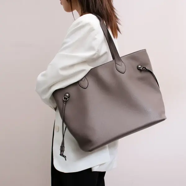Large capacity elegant women shopping tote - Image 13