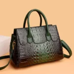 Large capacity women crocodile vintage tote bag - Image 9