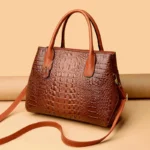 Luxury crocodile pattern large capacity tote - Image 17