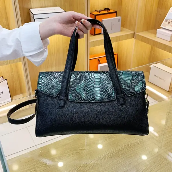Snakeskin flap women luxury tote bag - Image 10