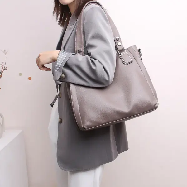 Women large capacity soft leather designer tote bag - Image 16
