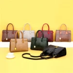 Women vintage croc embossed leather tote bag - Image 12
