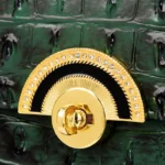 Women large capacity crocodile embossed designer tote - Image 5