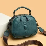 Round pattern croc embossed designer bag - Image 10