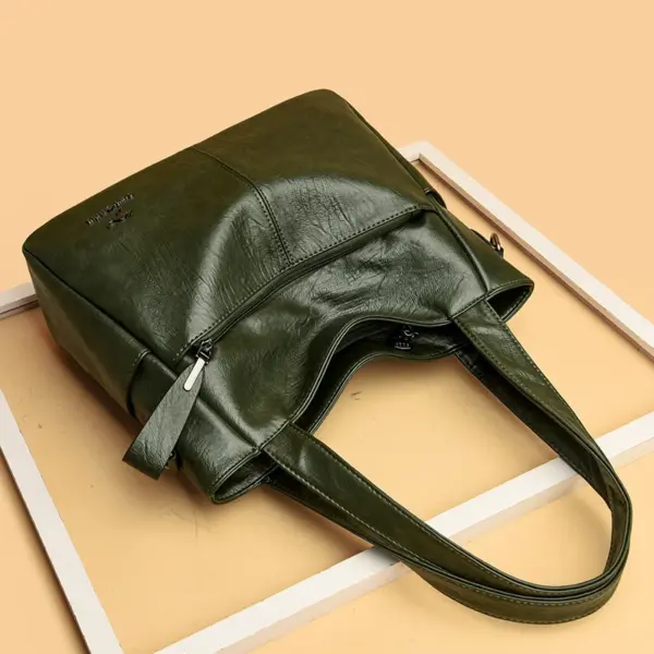Soft leather large capacity shoulder bag - Image 16