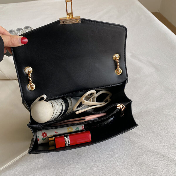 Colorblock snakeskin embossed designer chain bag - Image 16